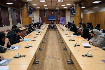 گردهمایی دانشجویی گرامیداشت روز پژوهش